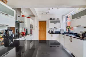 Photo 11- click for photo gallery